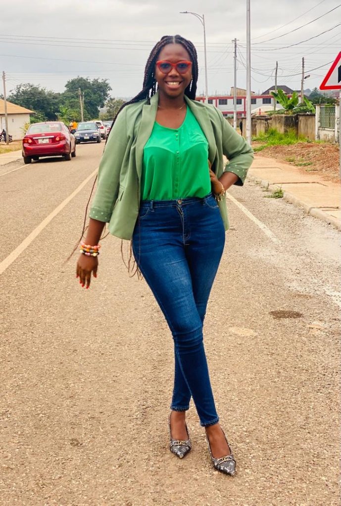 2695960d-8a81-46f3-a39b-575ffac7ec30-689x1024 Gob3 and Indomie Trap Urban Bachelors in Poor Nutrition Cycle